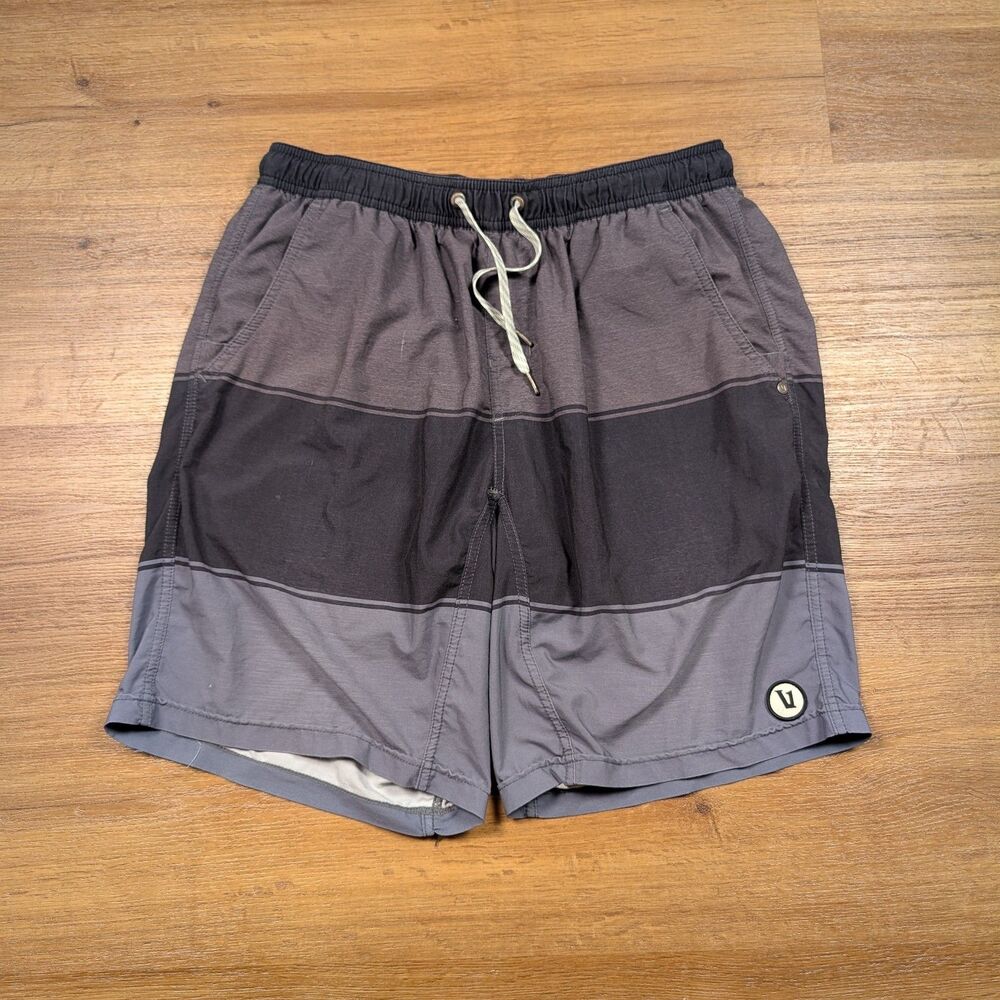 Vuori Kore Shorts Mens Small Gray Colorblock Stretch Lined Athletic Fit V302